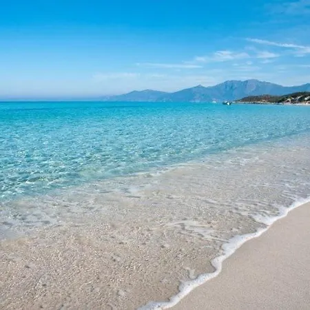 Апартаменты 6-person In Sea View With Jacuzzi