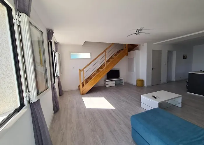 6-person In Sea View With Jacuzzi アパート San-Martino-di-Lota