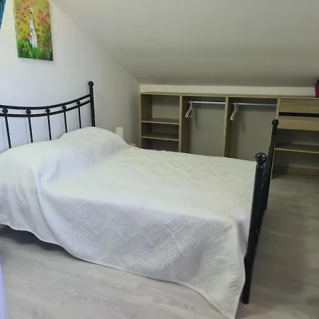 Apartament 6-person In Sea View With Jacuzzi *