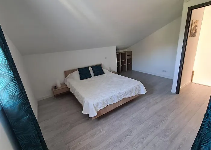 6-person In Sea View With Jacuzzi