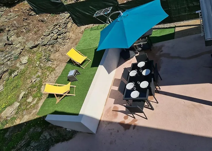 Apartamento 6-person In Sea View With Jacuzzi San-Martino-di-Lota